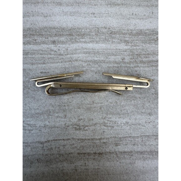 Vintage HICKOK U.S.A. Gold Tone Arrow Tie Clip/Clasp Extendable - Picture 2 of 7